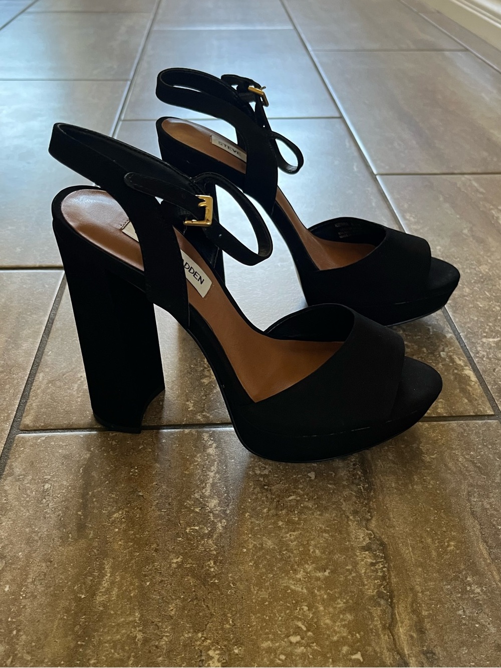 Steve Madden Black Platform peep toe chunky Block Heel Sandals Ankle Strap